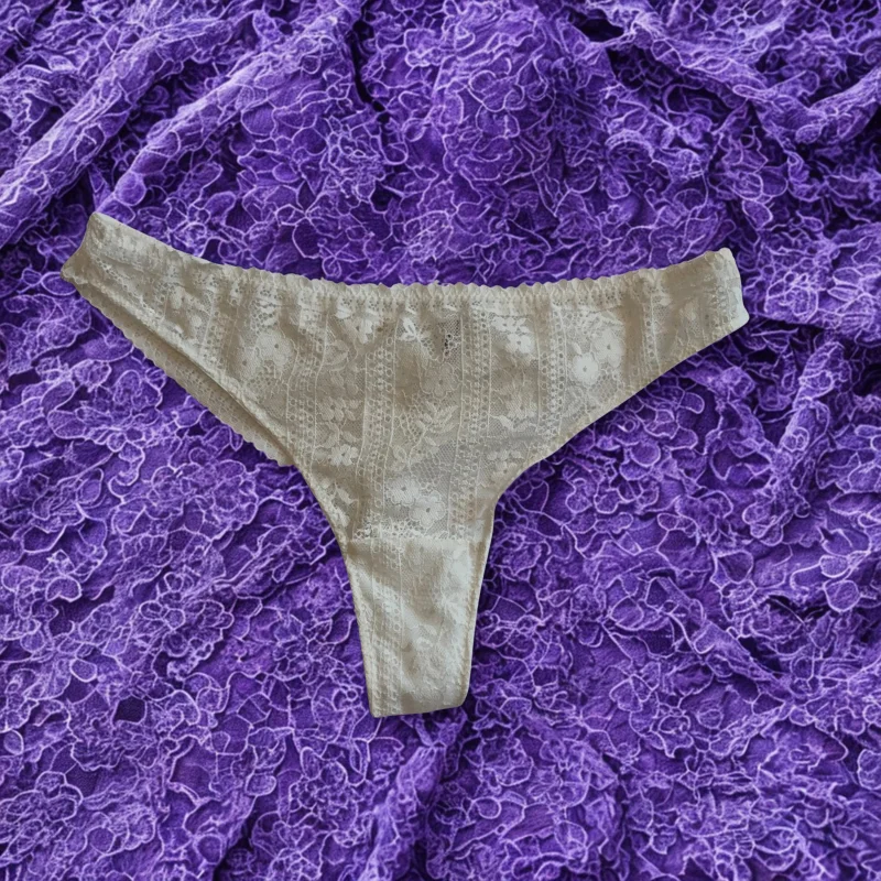 Photo 6 de La petite flamme